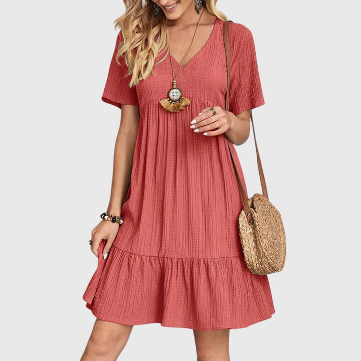 Ruby - Elegantiška Flattering Suknelė