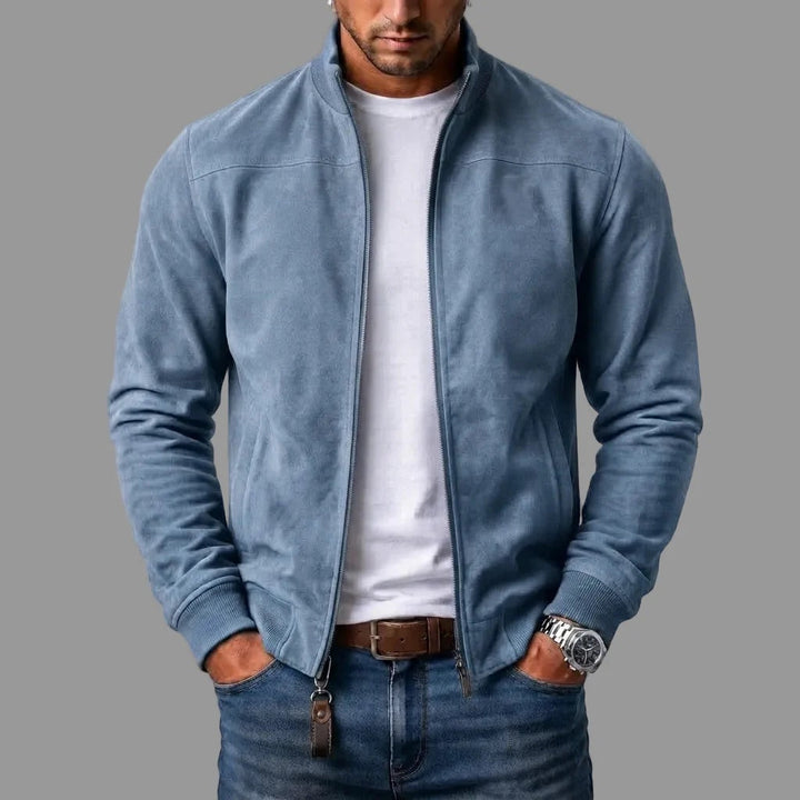 Varel | Suede bomber striukė