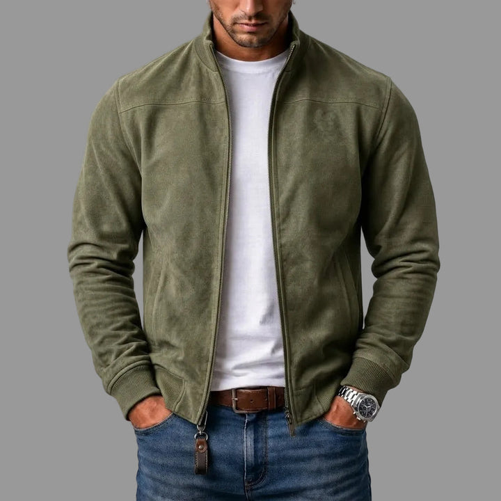 Varel | Suede bomber striukė