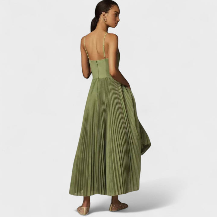 Harper - Suknelė su Elegancija