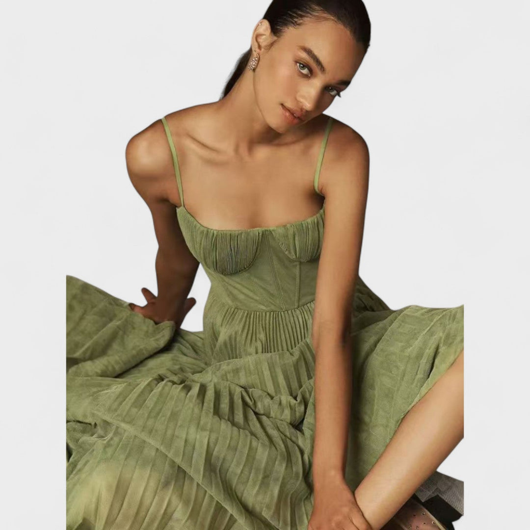 Harper - Suknelė su Elegancija