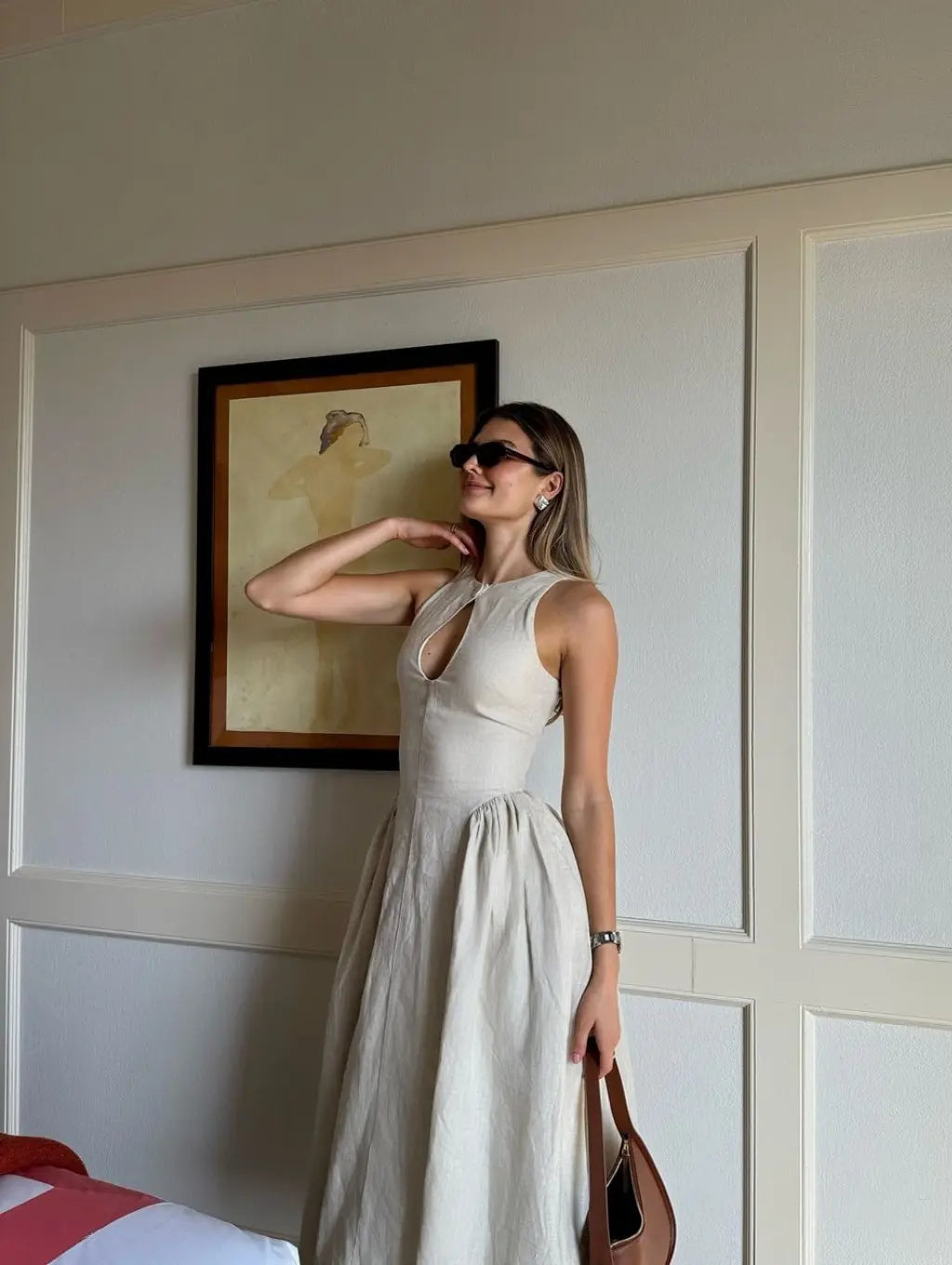 Stephanie - Elegantiška Midi Suknelė