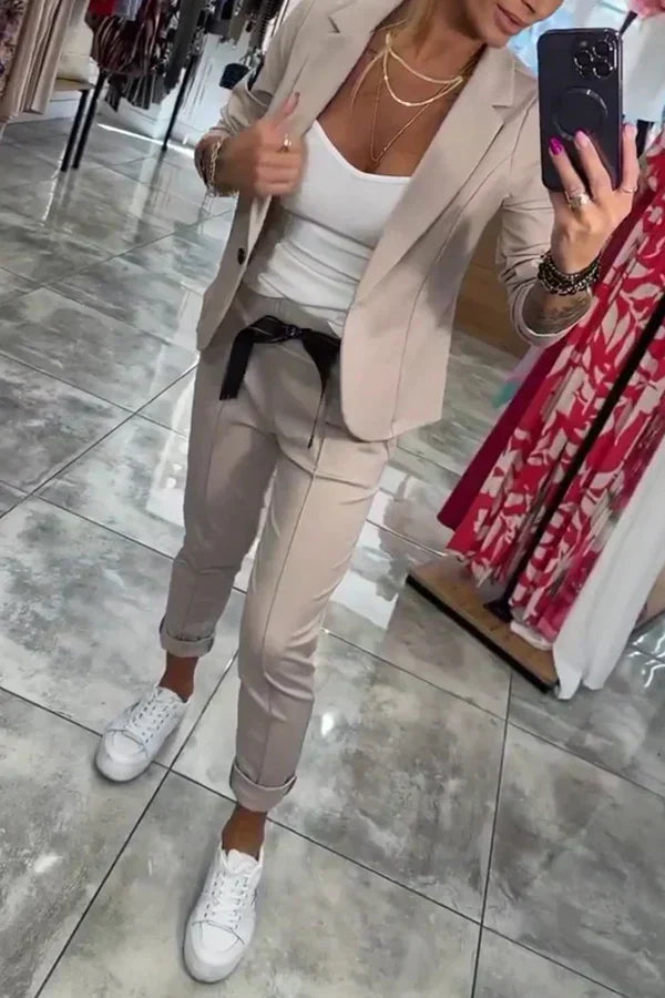 Janet - Elegantiškas Komplektas