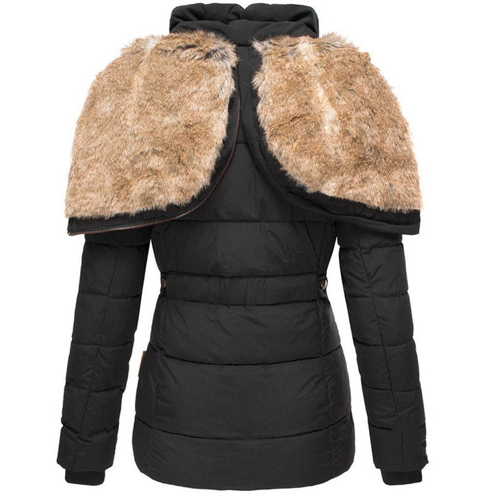 Anna - Slim-Fit Pūkinė Striukė
