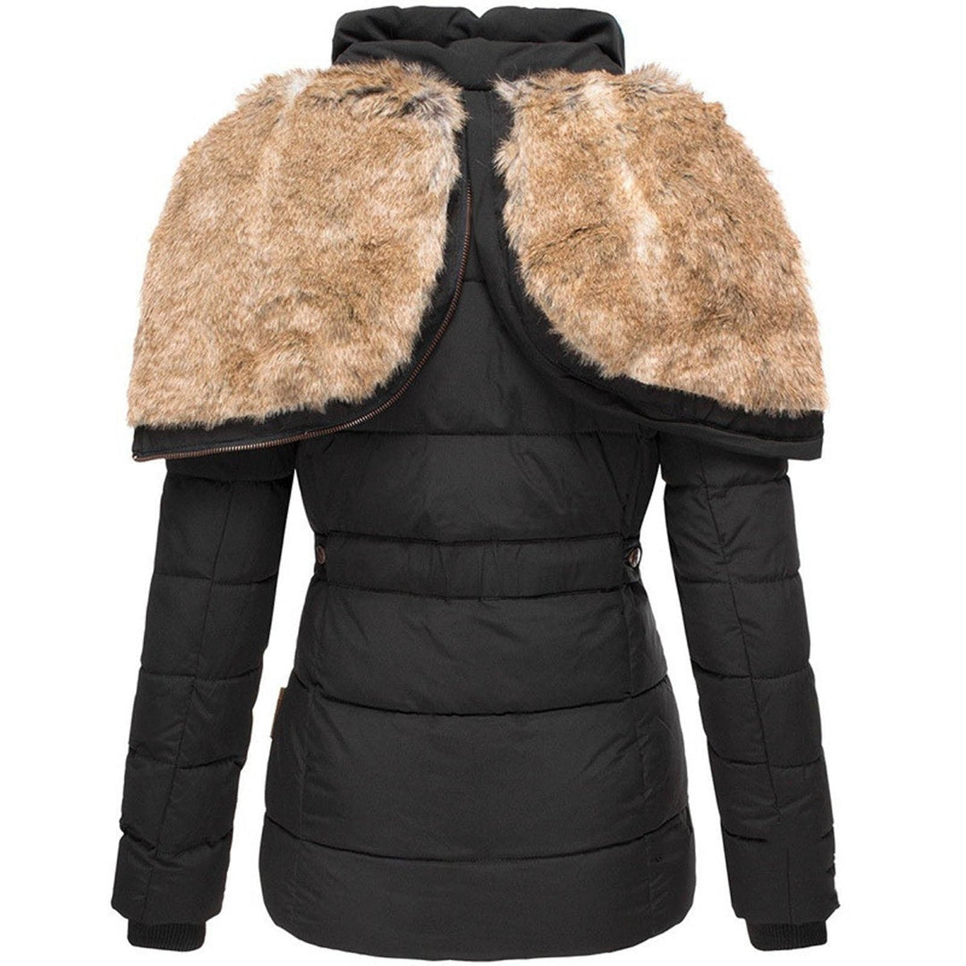 Anna - Slim-Fit pūkinė striukė
